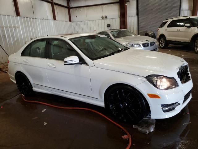WDDGF8AB2EG243132 - 2014 MERCEDES-BENZ C 300 4MATIC WHITE photo 4