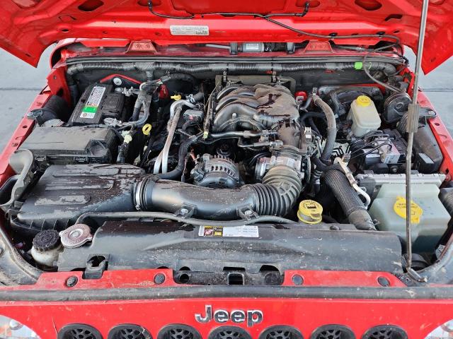 1C4BJWDG6FL509548 - 2015 JEEP WRANGLER U SPORT RED photo 11