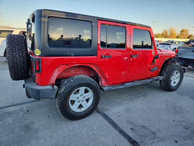 1C4BJWDG6FL509548 - 2015 JEEP WRANGLER U SPORT RED photo 3