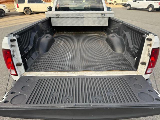 3C6LD4AT3CG317568 - 2012 DODGE RAM 2500 ST WHITE photo 6