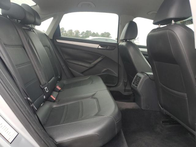 1VWBP7A37DC106713 - 2013 VOLKSWAGEN PASSAT SE SILVER photo 10