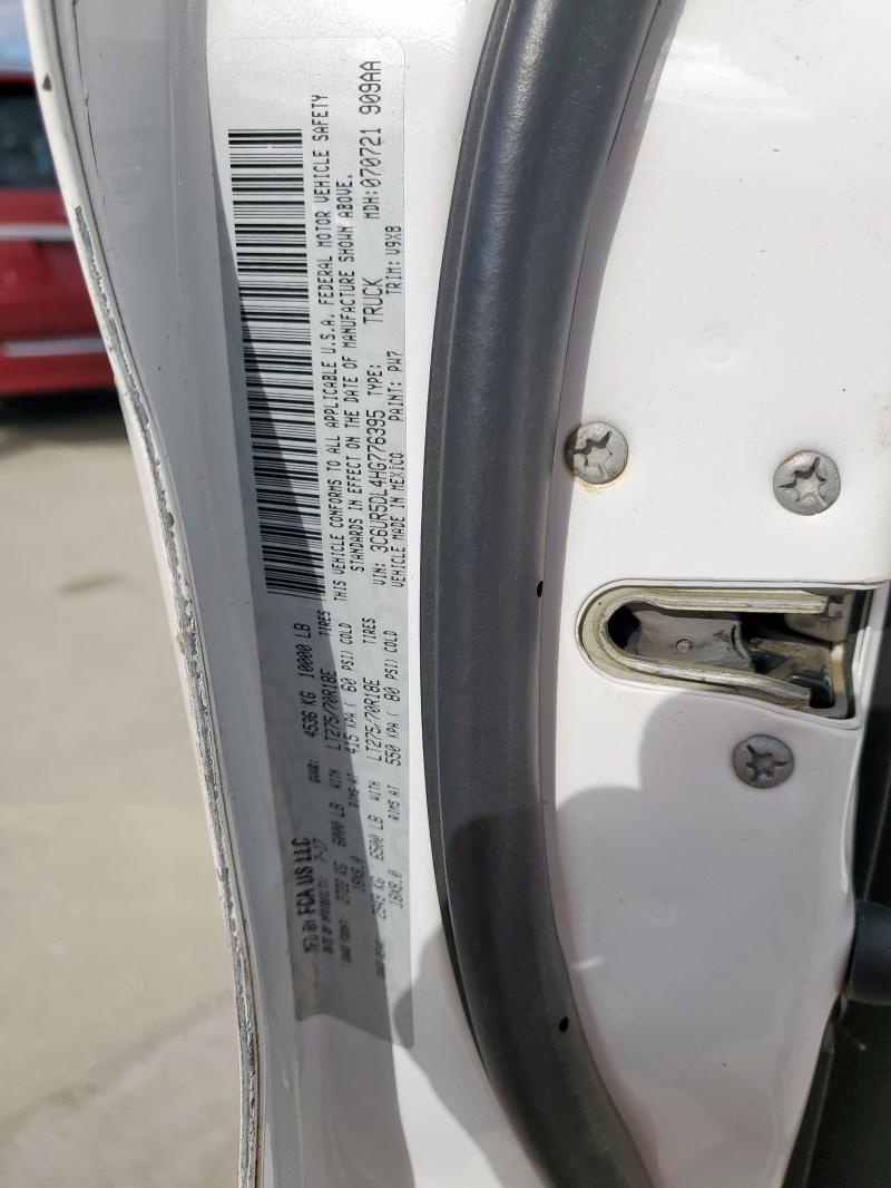 3C6UR5DL4HG776395 - 2017 RAM 2500 SLT WHITE photo 12