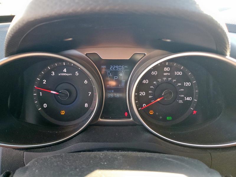 KMHTC6AD5GU301130 - 2016 HYUNDAI VELOSTER BLUE photo 9