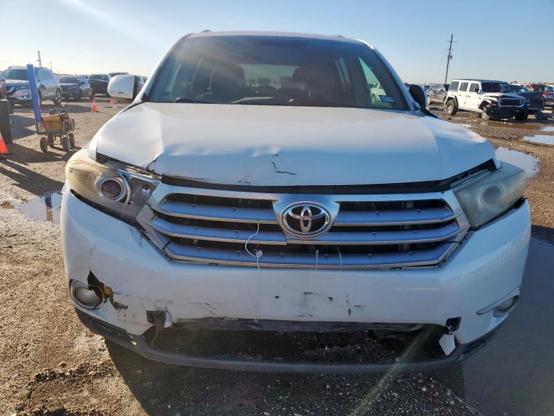 5TDZK3EH7CS062322 - 2012 TOYOTA HIGHLANDER BASE Blanco foto 5