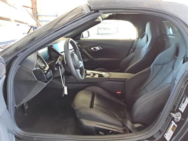 WBAHF3C01SWY40624 - 2025 BMW Z4 SDRIVE30I BLACK photo 7