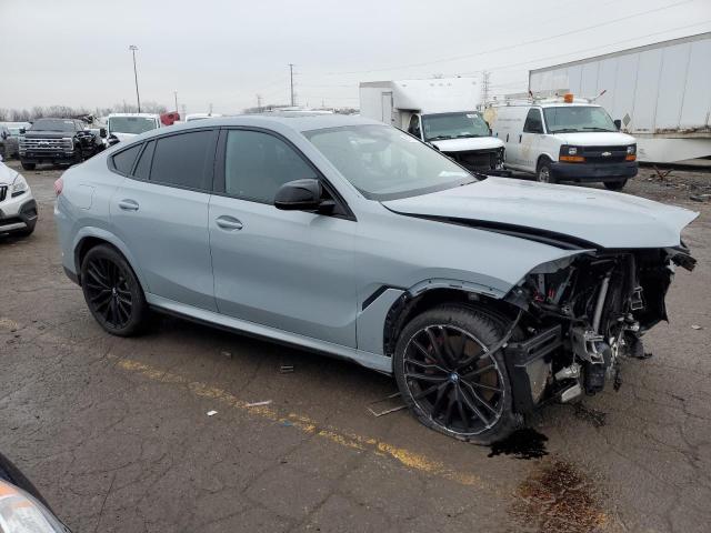 5UX43EX08R9S67874 - 2024 BMW X6 M60I ნაცრისფერი ფოტო 4