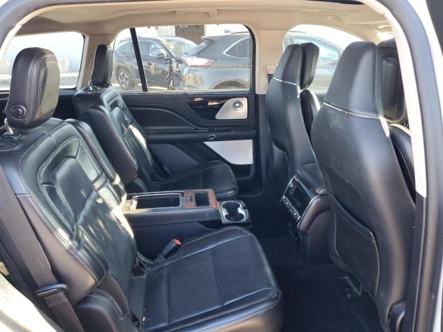 5LM5J7XC7LGL30976 - 2020 LINCOLN AVIATOR RESERVE CREAM photo 11