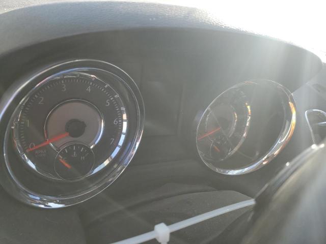 2C4RC1CG3CR124867 - 2012 CHRYSLER TOWN & COU TOURING L RED photo 9