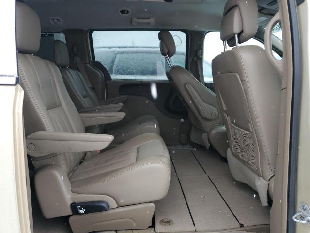 2C4RC1CG7CR146094 - 2012 CHRYSLER TOWN & COU TOURING L BEIGE photo 11