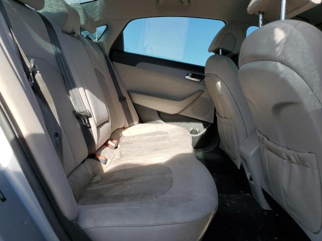 5NPE24AF7GH303655 - 2016 HYUNDAI SONATA SE SILVER photo 10
