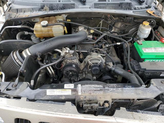 1J4GL38K65W565817 - 2005 JEEP LIBERTY RENEGADE 金色 照片 11