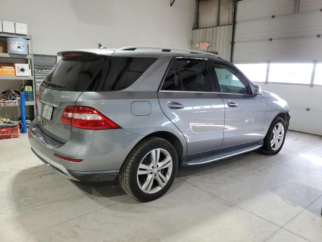 4JGDA5HB3DA176151 - 2013 MERCEDES-BENZ ML 350 4MATIC GRAY photo 3