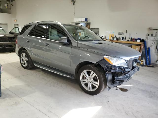 4JGDA5HB3DA176151 - 2013 MERCEDES-BENZ ML 350 4MATIC GRAY photo 4