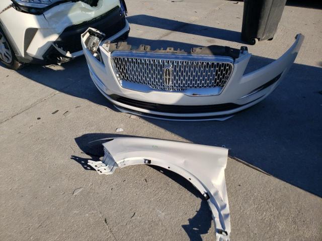 5LMCJ3C92KUL50675 - 2019 LINCOLN MKC RESERVE أبيض صورة 12