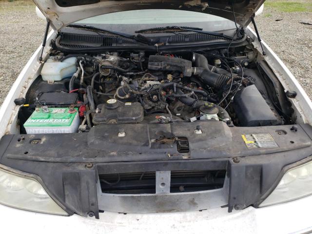 1LNHM81W33Y664125 - 2003 LINCOLN TOWN CAR EXECUTIVE Weiß Foto 11