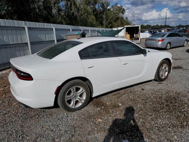 2C3CDXBG4NH261613 - 2022 DODGE CHARGER SXT WHITE photo 3