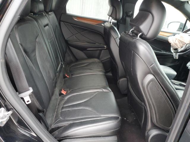 5LMCJ2D91HUL16583 - 2017 LINCOLN MKC SELECT BLACK photo 11