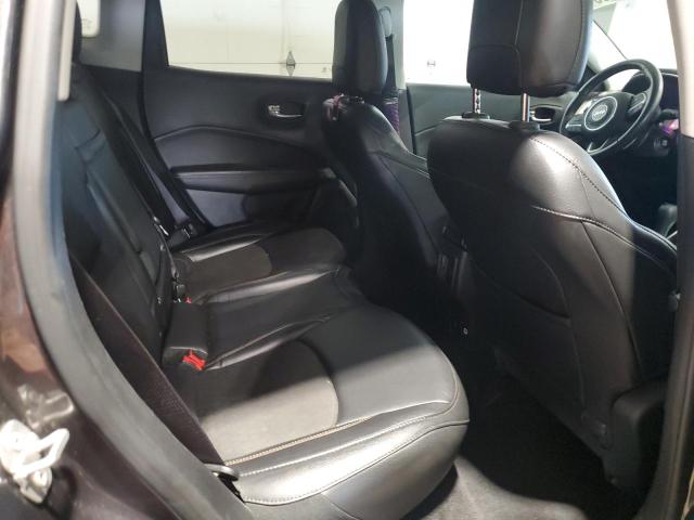 3C4NJDBB7KT741180 - 2019 JEEP COMPASS LATITUDE Сірий фото 11