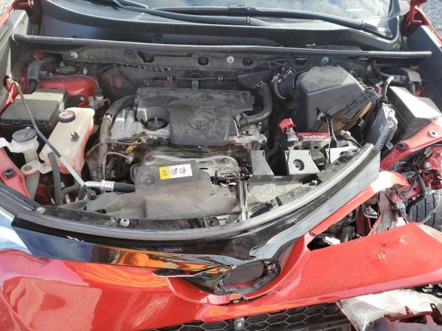 JTMJFREV6HJ166217 - 2017 TOYOTA RAV4 SE RED photo 12
