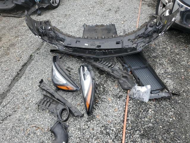 5GAERBKW2JJ196609 - 2018 BUICK ENCLAVE ESSENCE 黑色 照片 13