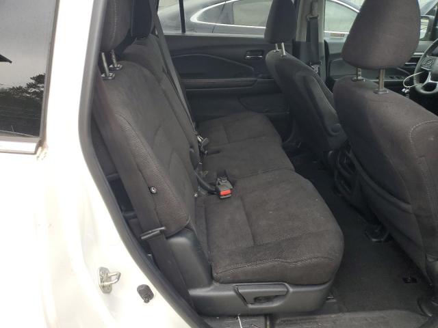 5FNYF5H15KB037187 - 2019 HONDA PILOT LX WHITE photo 11