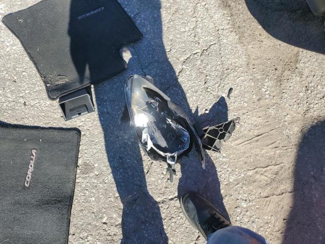 2T1BU4EE7BC676026 - 2011 TOYOTA COROLLA BASE Qırmızı foto 12