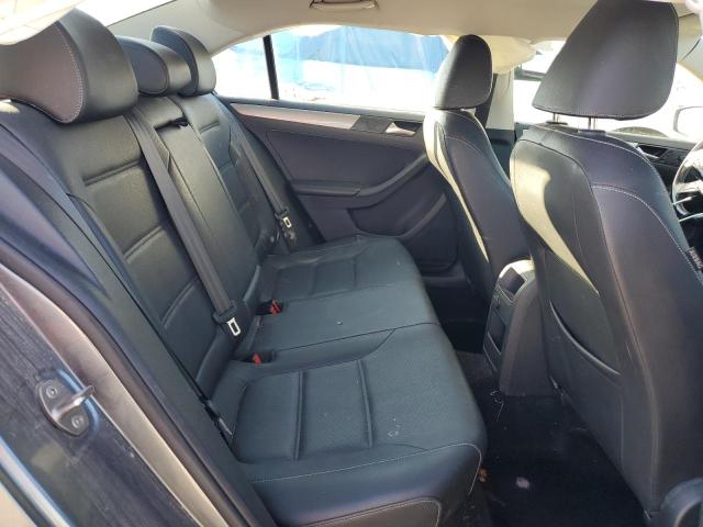 3VWDB7AJ0JM263600 - 2018 VOLKSWAGEN JETTA SE Grau Foto 10