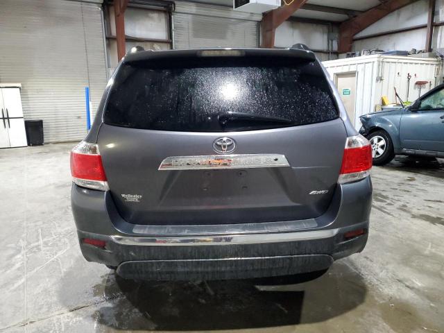 5TDBK3EH6BS060125 - 2011 TOYOTA HIGHLANDER BASE Grau Foto 6