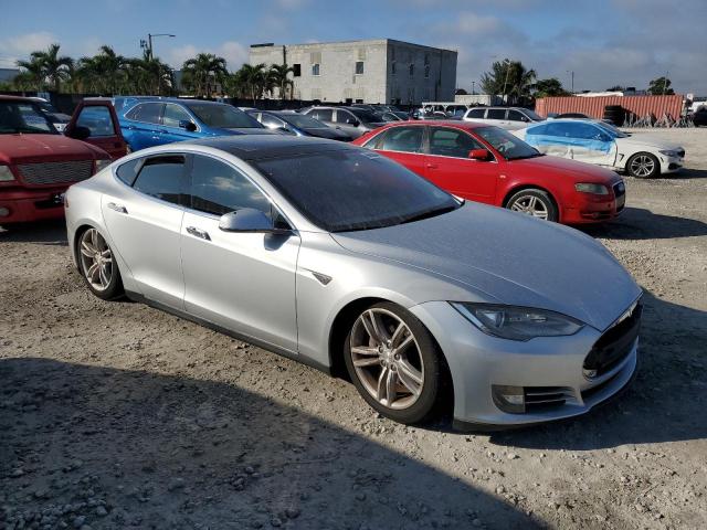 5YJSA1CG6DFP13934 - 2013 TESLA MODEL S SILVER photo 4