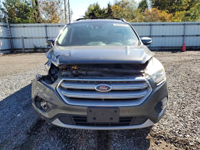 1FMCU9J91HUD99147 - 2017 FORD ESCAPE TITANIUM GRAY photo 5