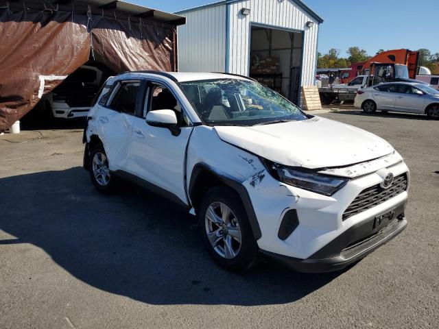 2T3W1RFV9SC330301 - 2025 TOYOTA RAV4 XLE WHITE photo 4