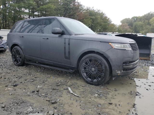 SALKPBE94SA276310 - 2025 LAND ROVER RANGE ROVE SE BLACK photo 4