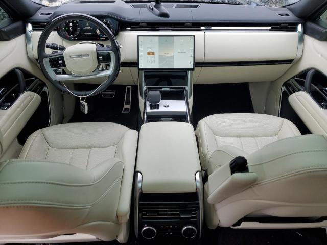 SALKPBE94SA276310 - 2025 LAND ROVER RANGE ROVE SE BLACK photo 8