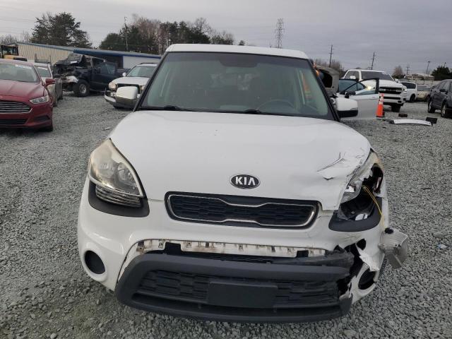KNDJT2A62D7754668 - 2013 KIA SOUL + WHITE photo 5