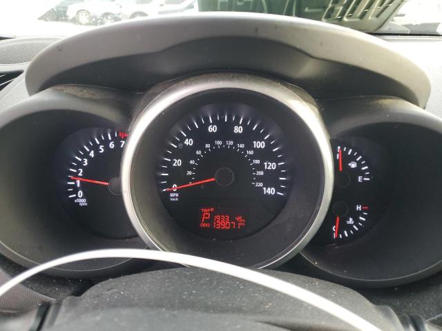 KNDJT2A62D7754668 - 2013 KIA SOUL + WHITE photo 9