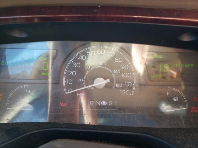 1LNHM81W94Y660484 - 2004 LINCOLN TOWN CAR EXECUTIVE Kastanienbraun Foto 9