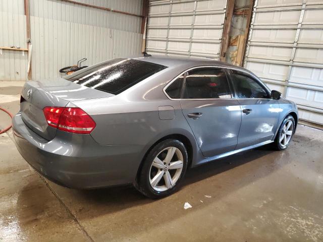 1VWBP7A33DC145864 - 2013 VOLKSWAGEN PASSAT SE GRAY photo 3