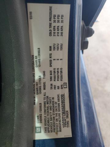 1GCDT136X68285220 - 2006 CHEVROLET COLORADO BLUE photo 12