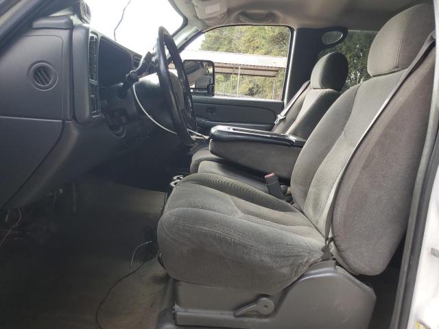 1GCHK23D77F171388 - 2007 CHEVROLET SILVERADO K2500 HEAVY DUTY WHITE photo 7