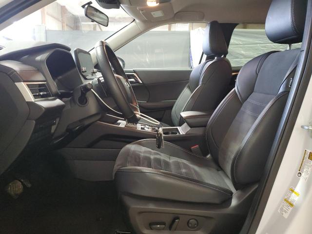 JA4J4VA84RZ084370 - 2024 MITSUBISHI OUTLANDER SE WHITE photo 7