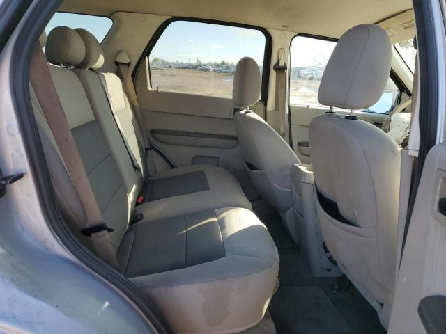 1FMCU93138KB51856 - 2008 FORD ESCAPE XLT SILVER photo 11