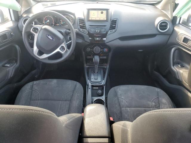 3FADP4BJ5KM130565 - 2019 FORD FIESTA SE 白色 照片 8