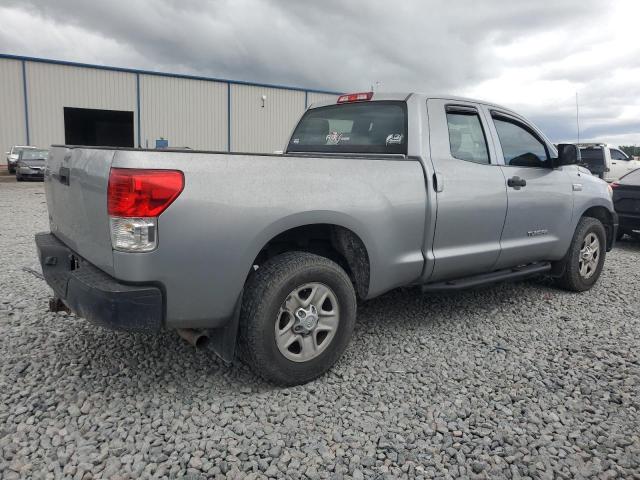5TFRY5F18BX104744 - 2011 TOYOTA TUNDRA DOUBLE CAB SR5 SILVER photo 3