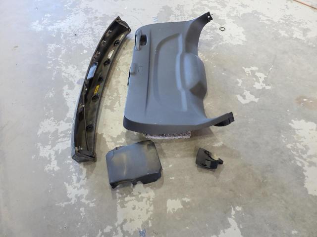 1FMCU9GD5JUD47733 - 2018 FORD ESCAPE SE GRAY photo 13