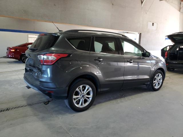 1FMCU9GD5JUD47733 - 2018 FORD ESCAPE SE GRAY photo 3