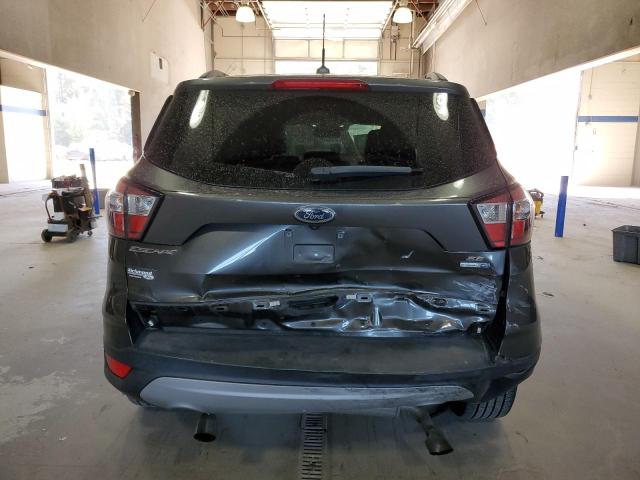 1FMCU9GD5JUD47733 - 2018 FORD ESCAPE SE GRAY photo 6