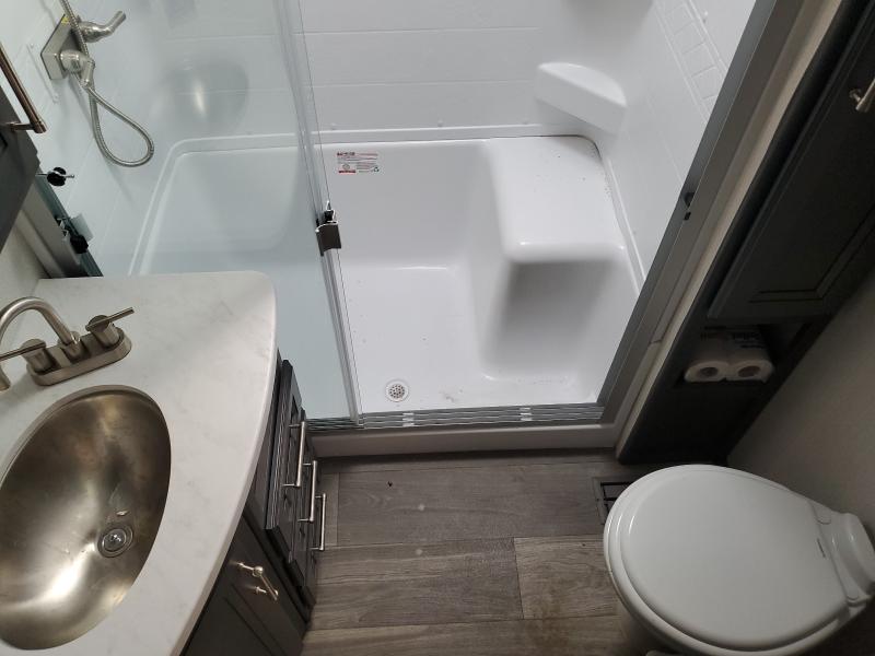 4YDFCGL2XRV503099 - 2024 KEYSTONE COUGAR WHITE photo 8