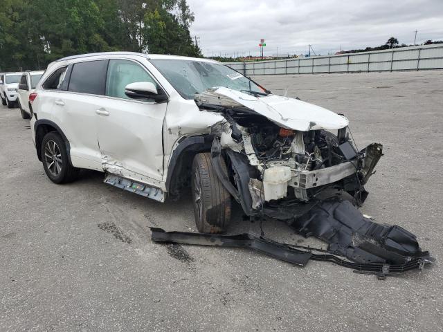 5TDJZRFH7JS833093 - 2018 TOYOTA HIGHLANDER SE 白色 照片 4