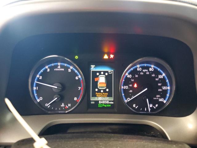 2T3YFREV3JW478033 - 2018 TOYOTA RAV4 LIMITED ნაცრისფერი ფოტო 9