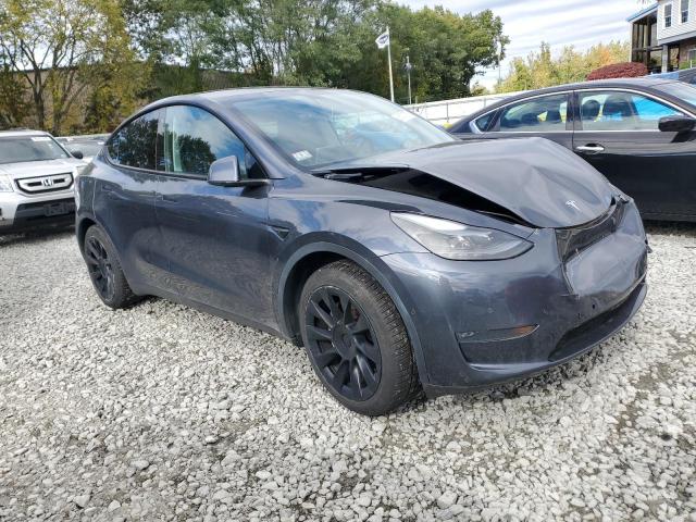 5YJYGDEE0LF010950 - 2020 TESLA MODEL Y Серый фото 4